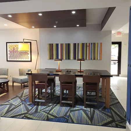 Holiday Inn Express Arlington Interstate 20 Parks Mall By Ihg-3
