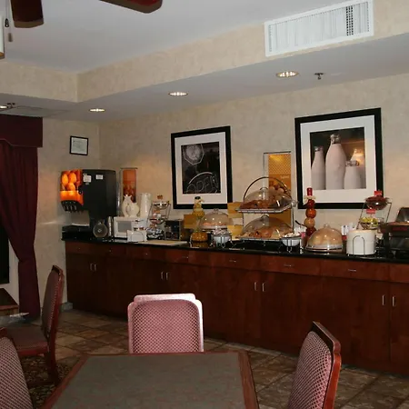 Hampton Inn Columbus-International Airport-3