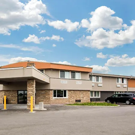 Quality Inn Madison West-2