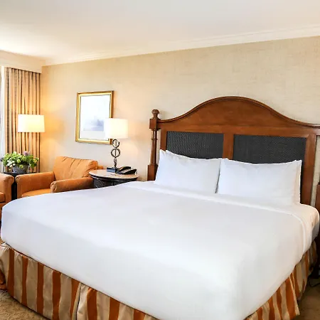 Renaissance Newport Beach Hotel-3