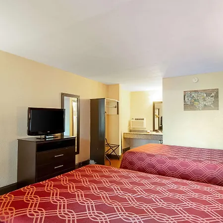 Ramada Limited Clearwater Hotel And Suites-3