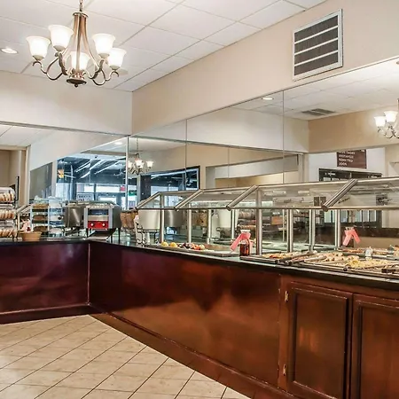 Quality Hotel & Suites At The Falls-2