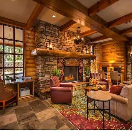Best Western Plus Green Mill Village Hotel & Suites-2