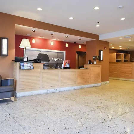 Hampton Inn Key Largo-2