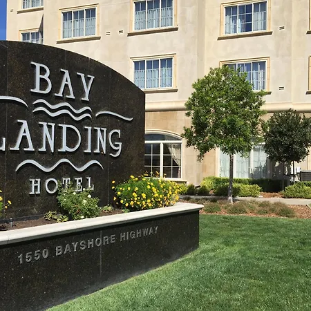 Bay Landing Hotel-3