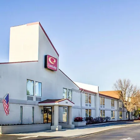 Econo Lodge Burlington I-40-2