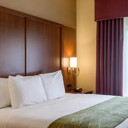 Comfort Suites-2