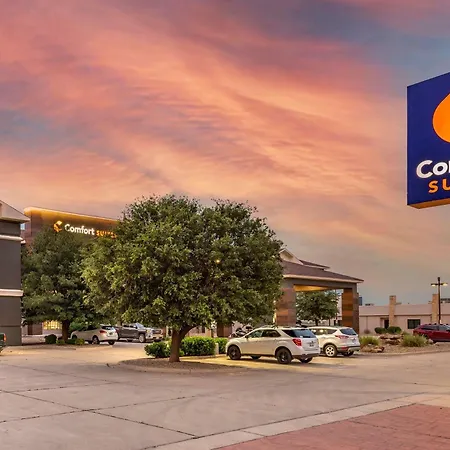 Comfort Suites Clovis North-2