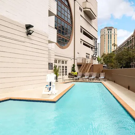 Embassy Suites By Hilton New Orleans Convention Center-3