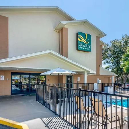 Quality Inn & Suites Leesburg Chain Of Lakes-2