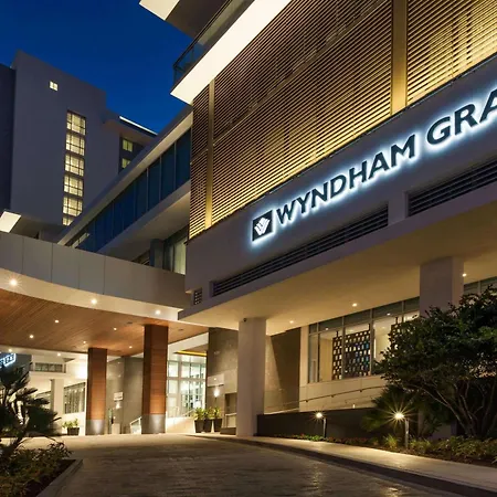 Wyndham Grand Clearwater Beach-3
