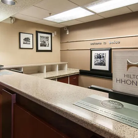 Hampton Inn Boise - Airport-3