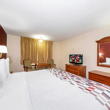 Red Roof Inn Meridian-2
