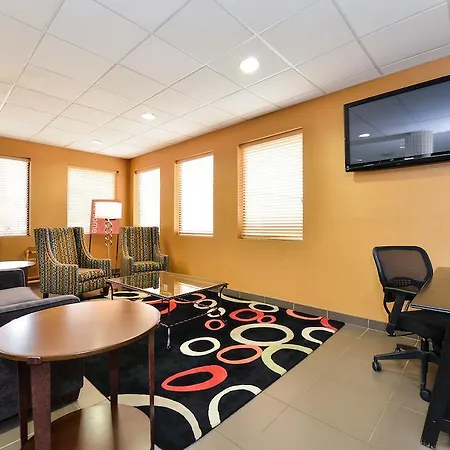 Comfort Inn & Suites-3