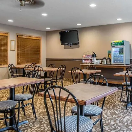 Quality Inn-3