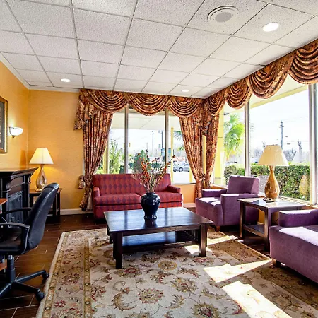 Quality Inn St George I-95-2