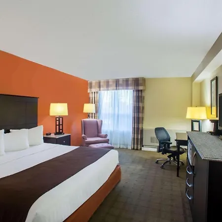 Riverfront Hotel-2