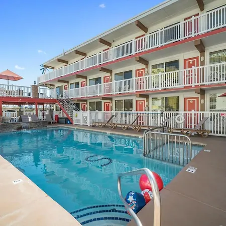 Sahara Motel-3