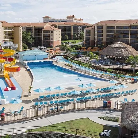Stunning Condo Near Universal Studios-3