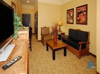 The Inn At Circle T-3