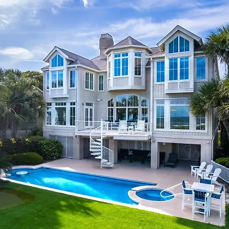 Wonderful Ocean Views! 6 Bedroom 4K 2Q 2T Fold Out Bikes & Beach Gear Included-3