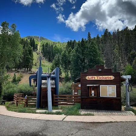Three Bears Lodge-2