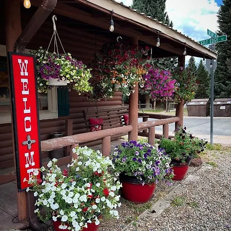 Three Bears Lodge-3