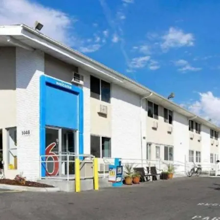 Hilltop Hotel-3