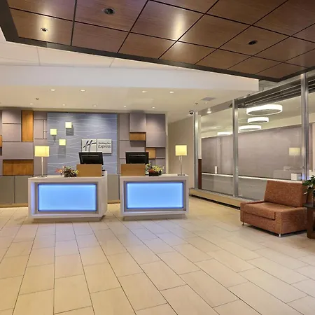 Holiday Inn Express Denver Downtown By Ihg-3