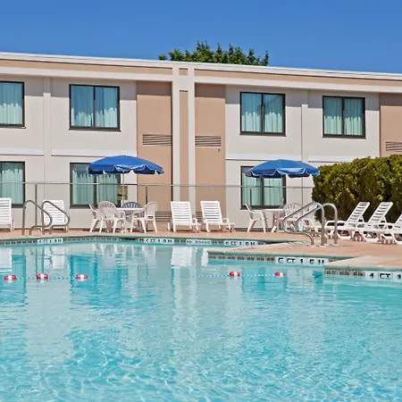 Holiday Inn Hasbrouck Heights-Meadowlands By Ihg-2