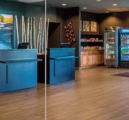 Ramada By Wyndham Southfield-3