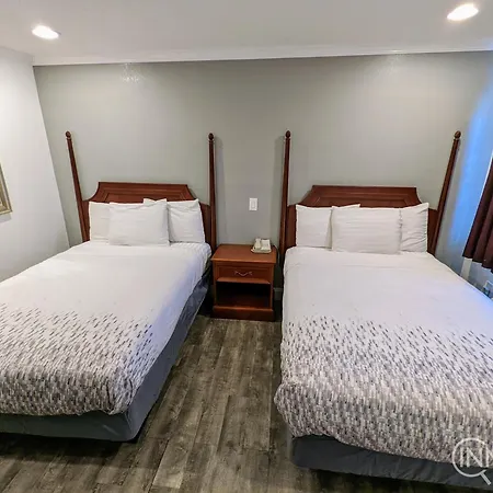 Deluxe Inn-2