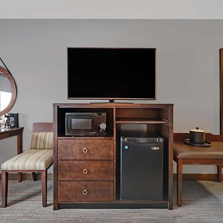 Hampton Inn Farmington-2