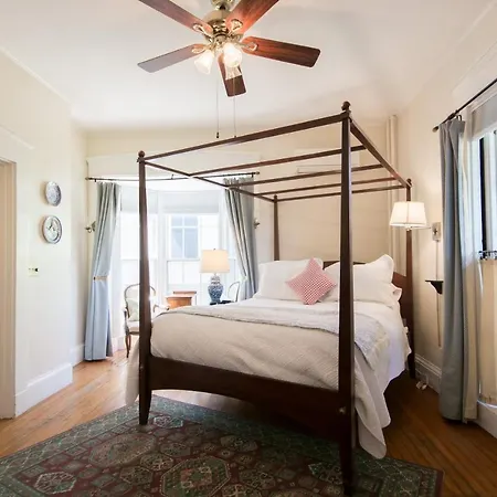 Marshall Slocum Inn-2