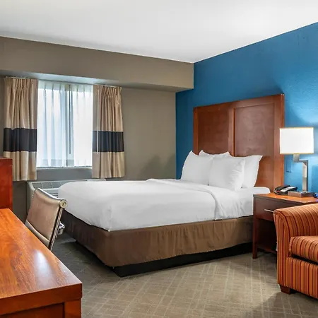 Comfort Inn University-3