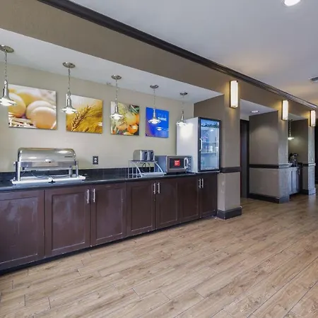 Comfort Suites Lawton Near Fort Sill-2