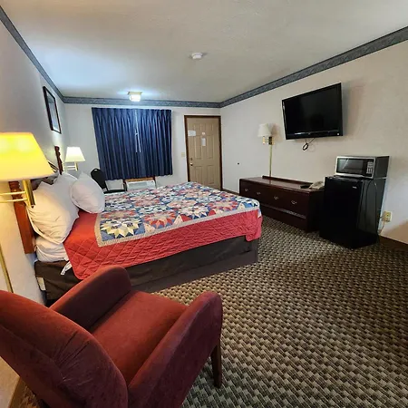 Americas Inn Bardstown-2