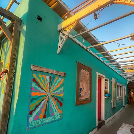 Ith San Diego Beach Bungalow Surf Hostel (Adults Only)-2