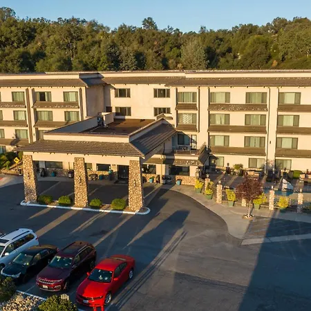 Yosemite Southgate Hotel & Suites-2