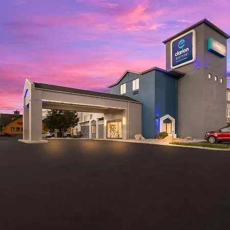 Clarion Pointe Sevierville-Pigeon Forge-2