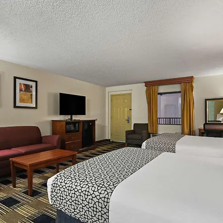 Best Western Windsor Suites-3
