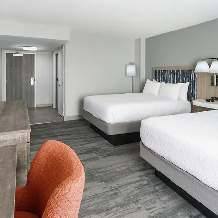 Hampton Inn & Suites Tampa Ybor City Downtown-3