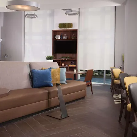 Home2 Suites By Hilton Atlanta Perimeter Center-3