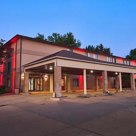Econo Lodge Maquoketa-2