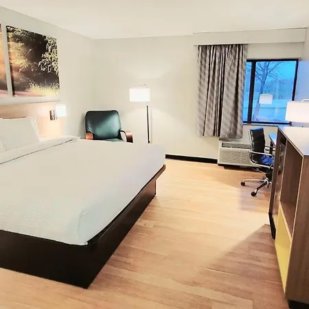 Days Inn By Wyndham Pleasant Prairie Kenosha-2