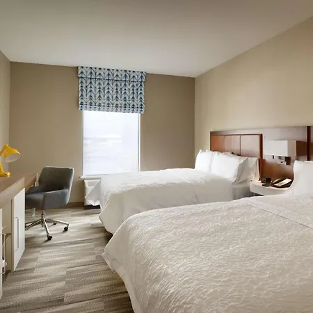 Hampton Inn & Suites Rexburg-3