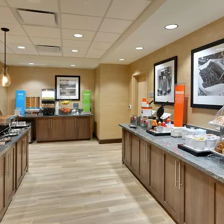 Hampton Inn & Suites Rexburg-2