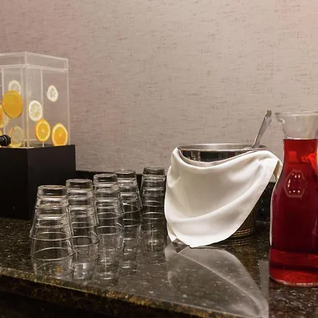 Hilton Chicago/Oak Lawn-2