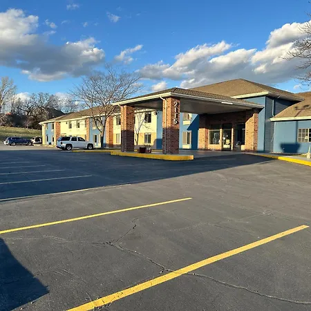 Americinn By Wyndham Reedsburg-2