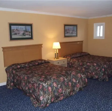 Fernwood Motel-2